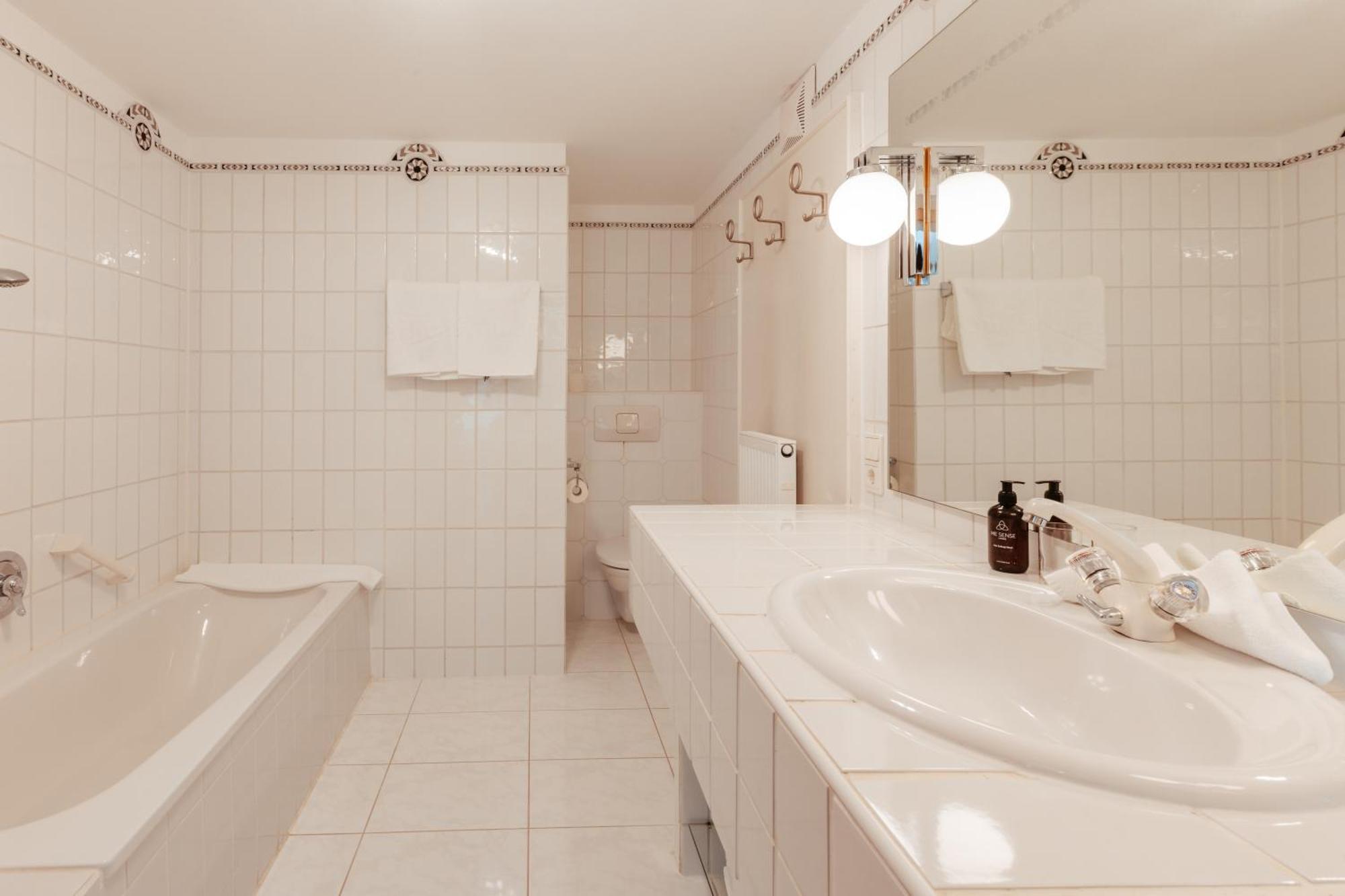 Biohotel Schweitzer Mieming Eksteriør billede